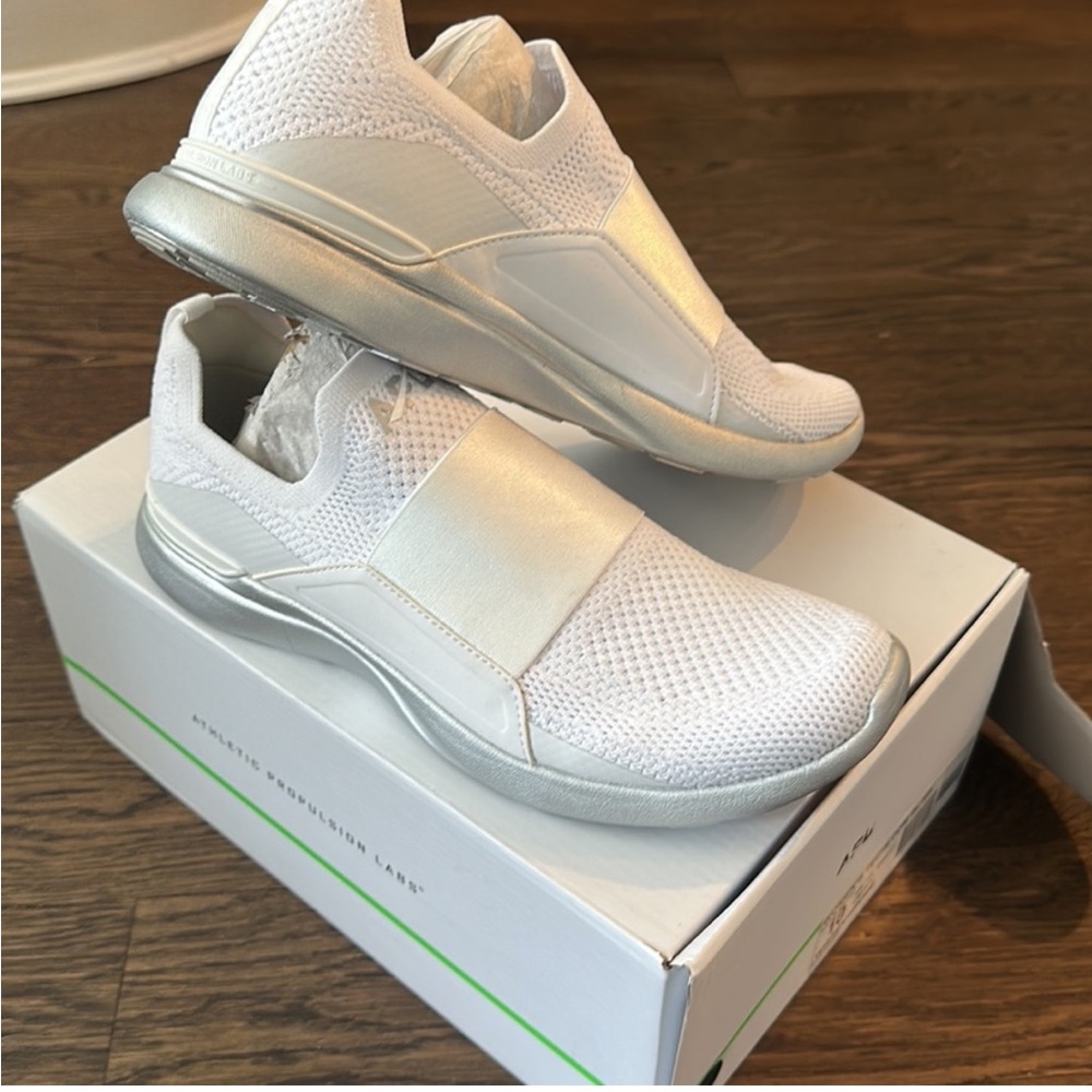 APL techloom bliss sz 13 chrome and white